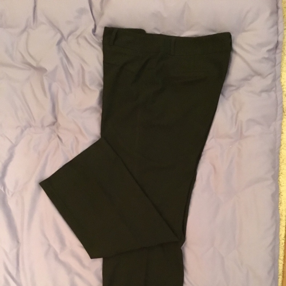 Black. Size 14 Larry Levine black slack